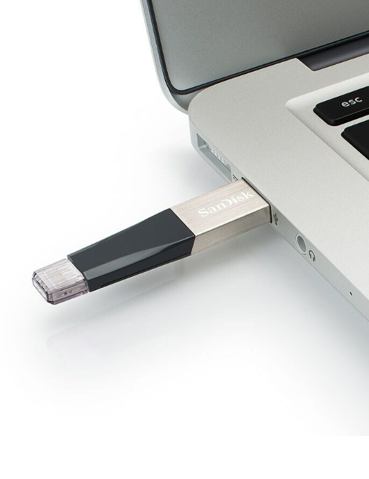 SanDisk 64GB iXpand Mini USB 3.0 Lightning Flash Drive