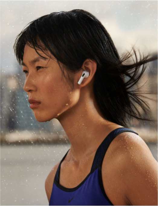 AirPods 3 -  women doing sport with AirPods